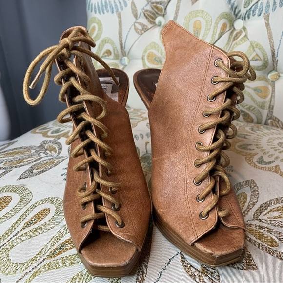 Steve Madden Maxine Tan Leather Tie Up Heels 7M - Picture 2 of 4